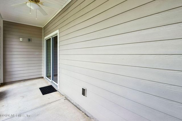1111 BEACH DUNE Drive, Jacksonville, FL 32233