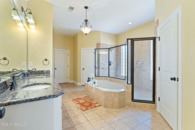 3784 N Houston Loop, Southaven, MS 38671