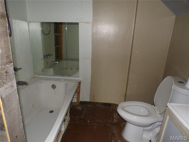 709 1st Street, Gillespie, IL 62033