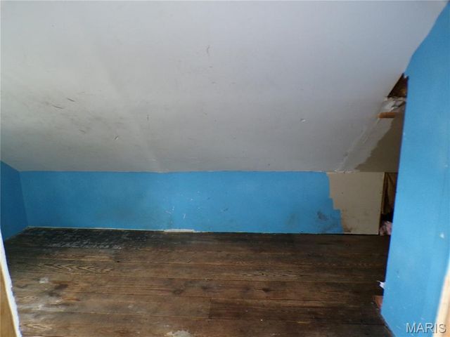 709 1st Street, Gillespie, IL 62033