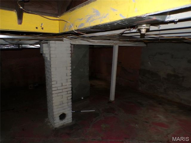 709 1st Street, Gillespie, IL 62033