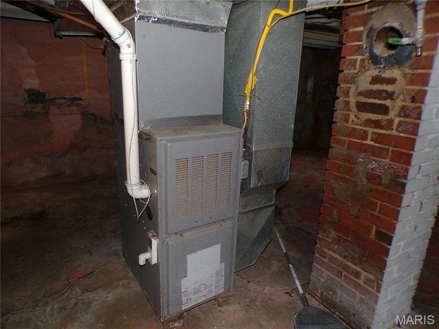 709 1st Street, Gillespie, IL 62033