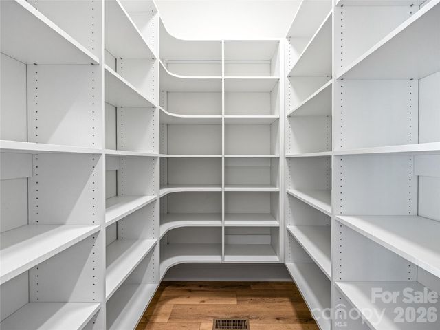 21 Evian Court, Asheville, NC 28804