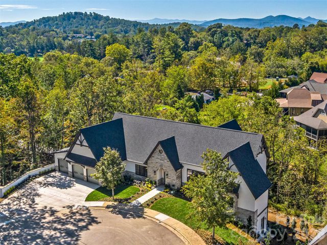 21 Evian Court, Asheville, NC 28804