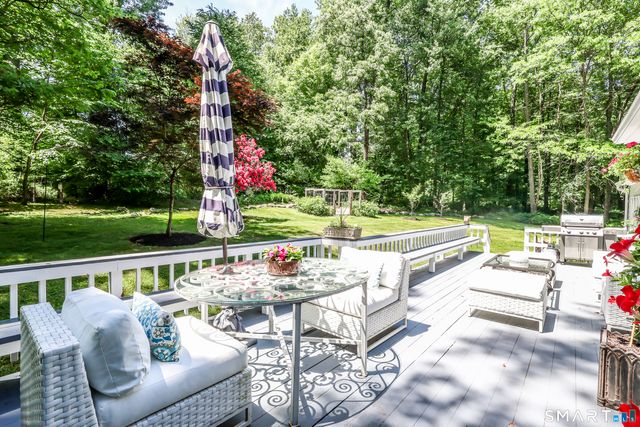 23 Old Green Road, Newtown, CT 06482