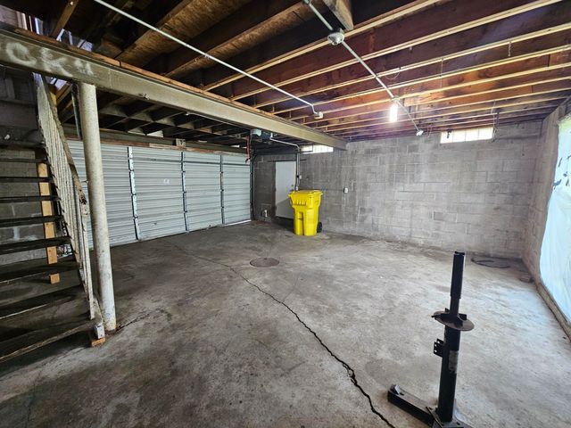 1148 N Broad Street, Griffith, IN 46319