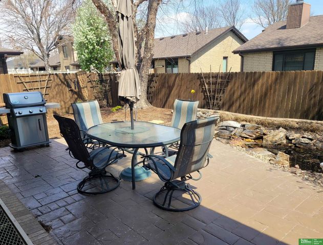 819 S Country Club Avenue, York, NE 68467