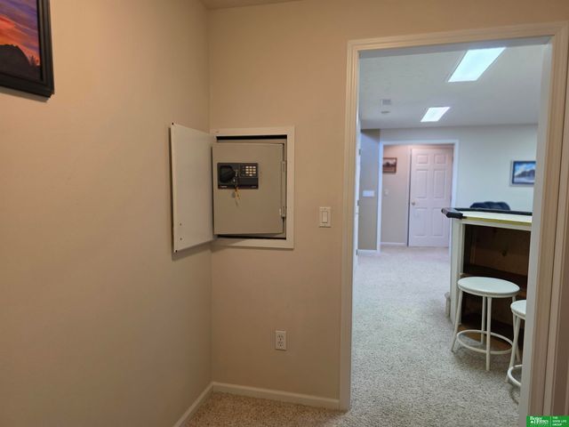 819 S Country Club Avenue, York, NE 68467