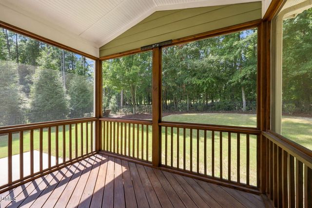 8204 Henderson Road, Apex, NC 27539