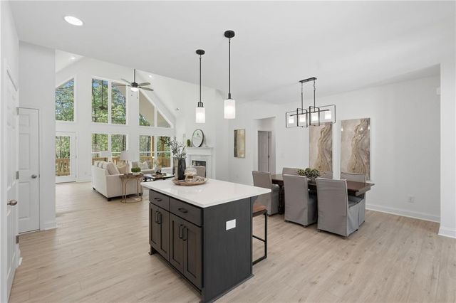 3705 Ronny Way, Gainesville, GA 30506