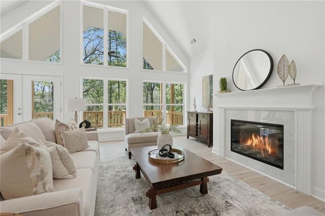 3705 Ronny Way, Gainesville, GA 30506