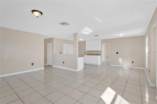 808 1ST AVENUE NE, Ruskin, FL 33570