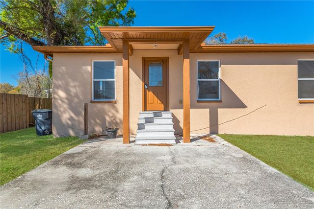 808 1ST AVENUE NE, Ruskin, FL 33570