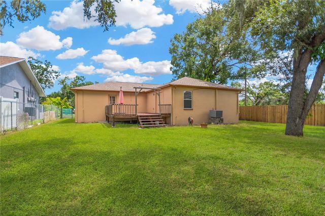 808 1ST AVENUE NE, Ruskin, FL 33570