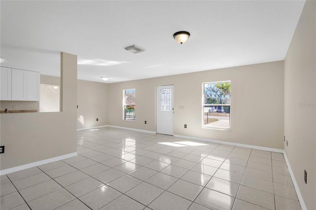 808 1ST AVENUE NE, Ruskin, FL 33570