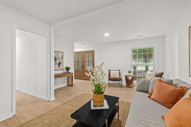 207 Corey Boulevard, Summerville, SC 29483