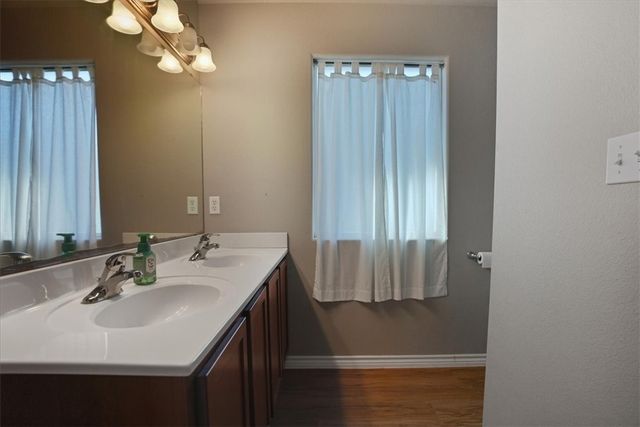 7497 Goldstar, Corpus Christi, TX 78414