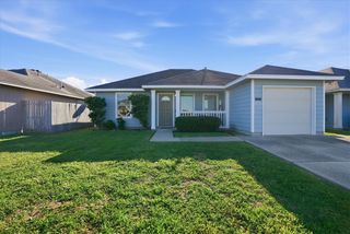 7497 Goldstar, Corpus Christi, TX 78414