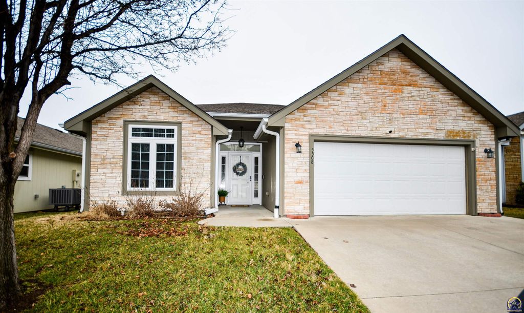 5508 SW Ojai ST, Topeka, KS 66614