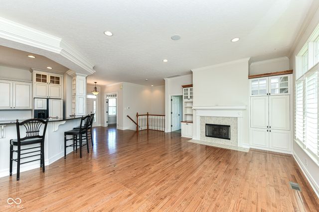 10655 Sunset Point Lane, Fishers, IN 46037