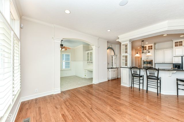 10655 Sunset Point Lane, Fishers, IN 46037