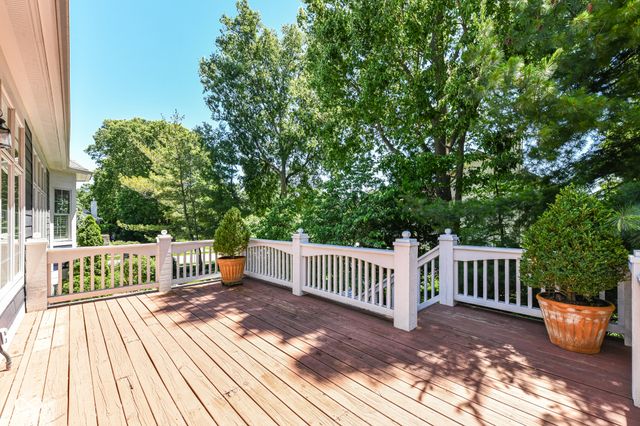 10655 Sunset Point Lane, Fishers, IN 46037
