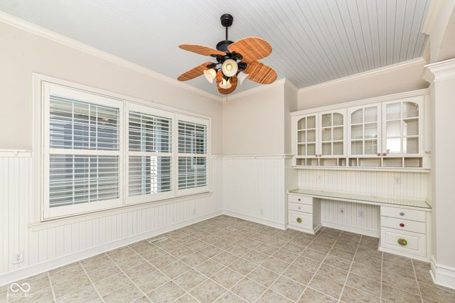 10655 Sunset Point Lane, Fishers, IN 46037