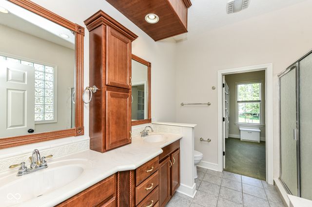 10655 Sunset Point Lane, Fishers, IN 46037