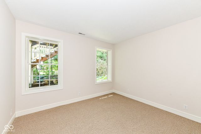 10655 Sunset Point Lane, Fishers, IN 46037