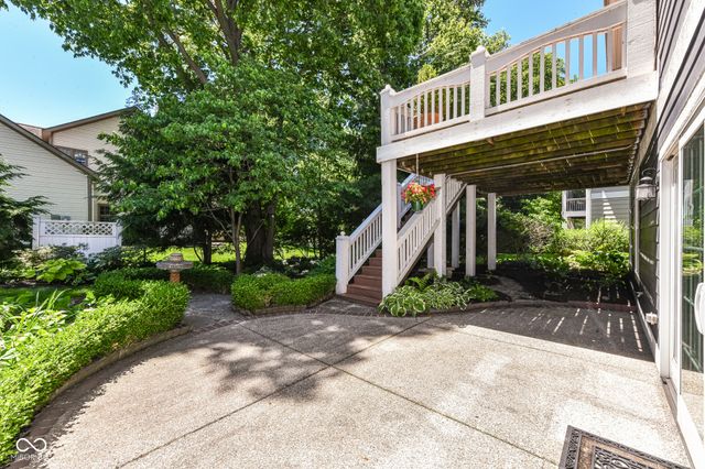 10655 Sunset Point Lane, Fishers, IN 46037