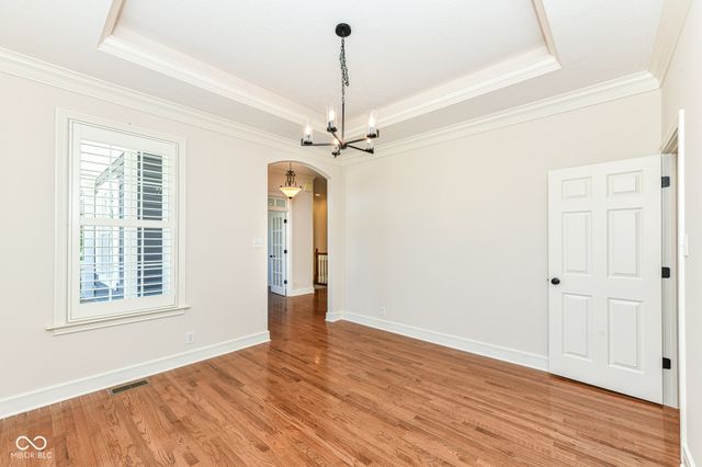 10655 Sunset Point Lane, Fishers, IN 46037
