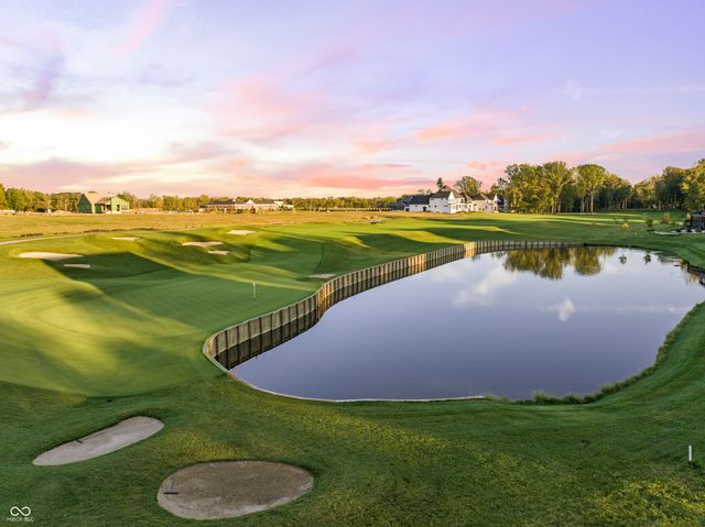 10835 Dartmoor Court, Zionsville, IN 46077