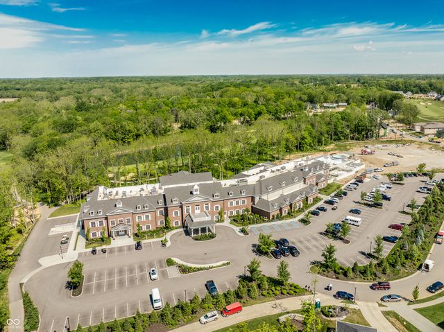 10835 Dartmoor Court, Zionsville, IN 46077