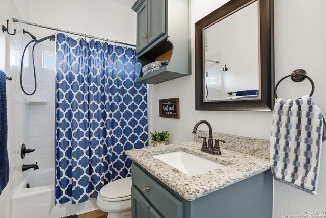 116 Martingale Trl., Bandera, TX 78003