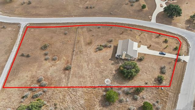 116 Martingale Trl., Bandera, TX 78003