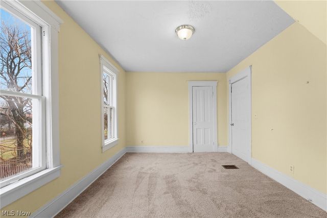 1024 Rex Avenue NE, Canton, OH 44704
