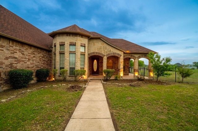 6475 Graham point Trail, Royse City, TX 75189