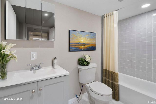 1914 Woodlawn Avenue, Logansport, IN 46957