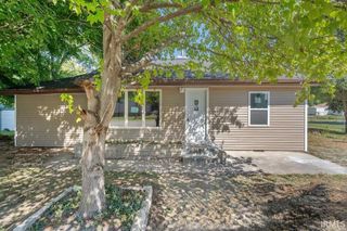 1914 Woodlawn Avenue, Logansport, IN 46957