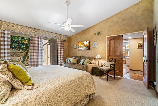 45884 Algonquin Circle, Indian Wells, CA 92210