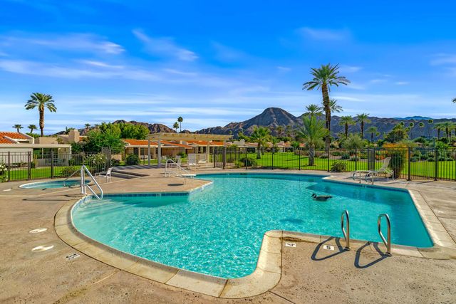 45884 Algonquin Circle, Indian Wells, CA 92210