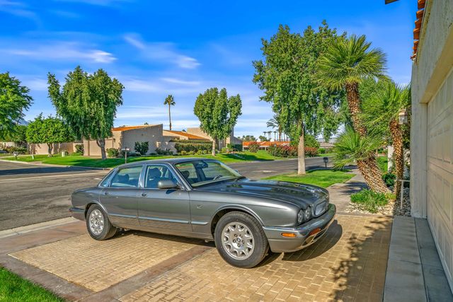 45884 Algonquin Circle, Indian Wells, CA 92210