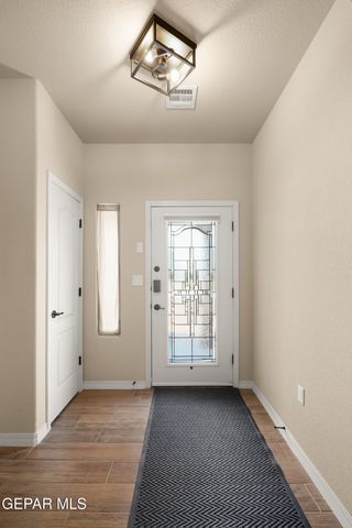 2053 TIM FOSTER Street, El Paso, TX 79938