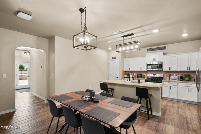 2053 TIM FOSTER Street, El Paso, TX 79938