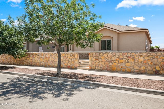 2053 TIM FOSTER Street, El Paso, TX 79938