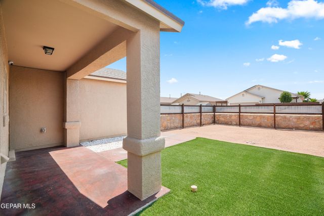 2053 TIM FOSTER Street, El Paso, TX 79938