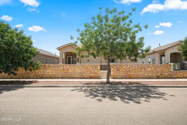 2053 TIM FOSTER Street, El Paso, TX 79938