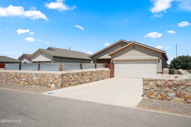 2053 TIM FOSTER Street, El Paso, TX 79938