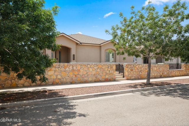 2053 TIM FOSTER Street, El Paso, TX 79938