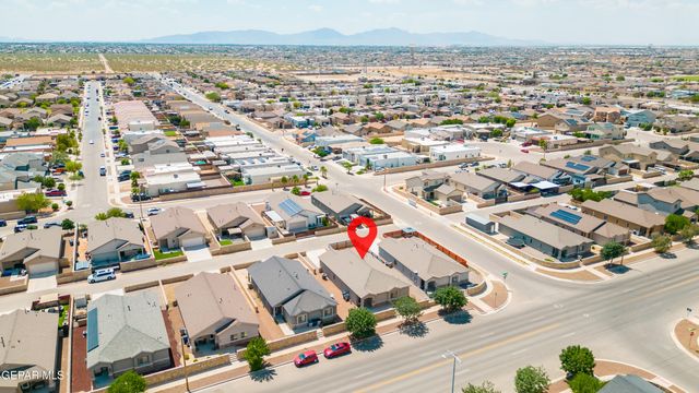 2053 TIM FOSTER Street, El Paso, TX 79938